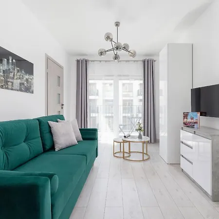 Expo Cracow Nowohucka By Renters *