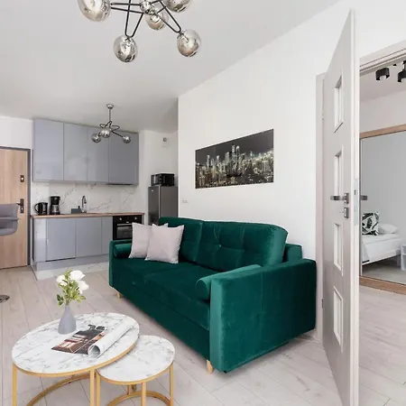 Expo Cracow Nowohucka By Renters Apartment *