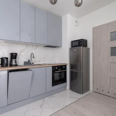 Apartment Expo Cracow Nowohucka By Renters